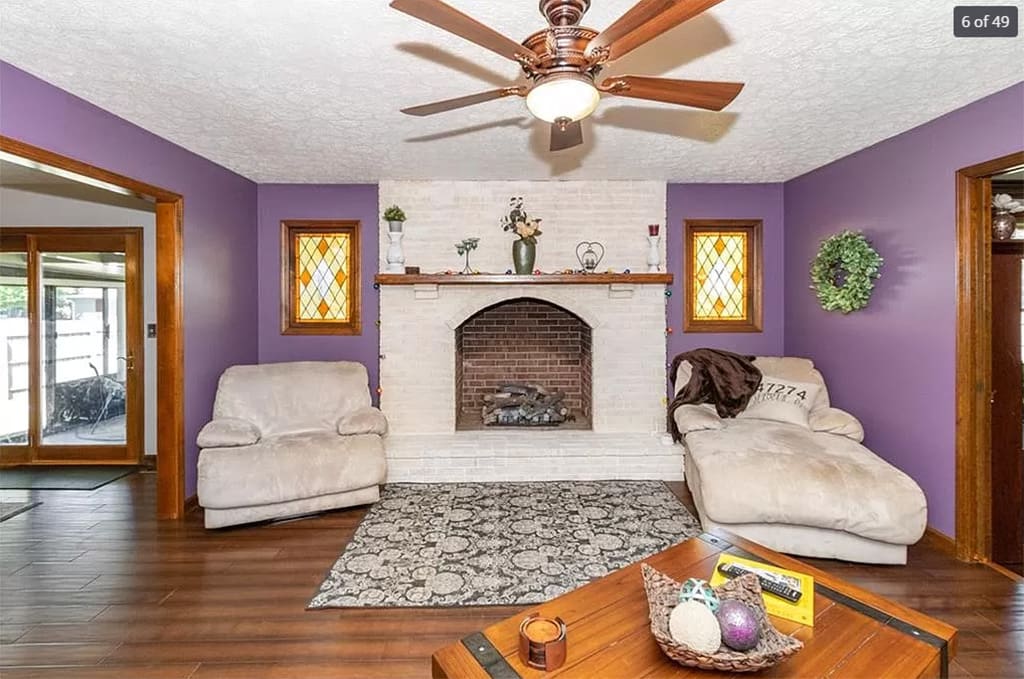 listing photo of family room